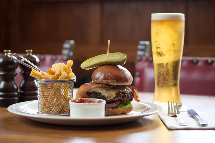  Food/Drink of The Six Bells The Street, Preston, St Mary - Photo 1 of 4