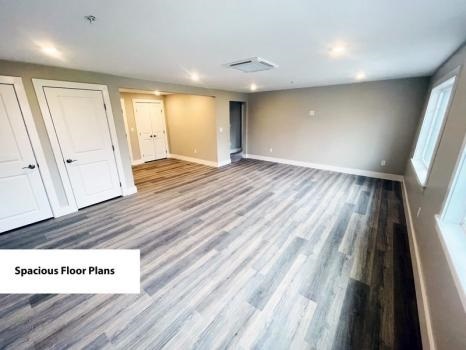  Profile Photos of Landings at Aquidneck Crossing 438 E Main Rd - Photo 2 of 4
