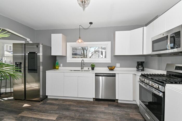 Profile Photos of ProExpert Homes - - Photo 2 of 4