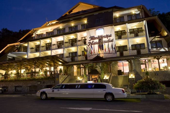  Profile Photos of Hotel Fantanita Haiducului*** Dn 1, Km 269 Sibiu-Brasov - Photo 1 of 8