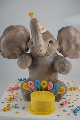 Divine Specialty Cakes, London