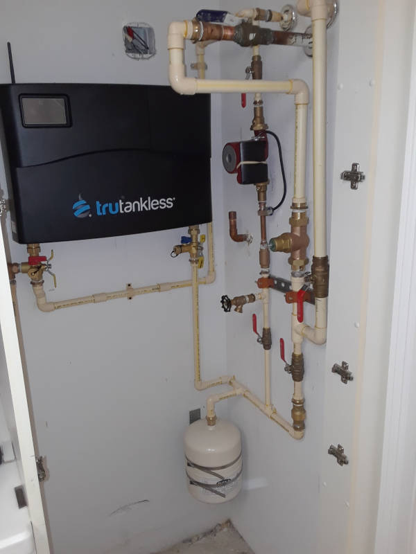  Profile Photos of Merit Plumbing 3508 Fenway Drive - Photo 5 of 10