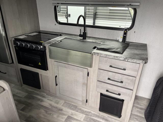  New Album of Patriot RV of Ashland, KY 7405 US-60 - Photo 14 of 15