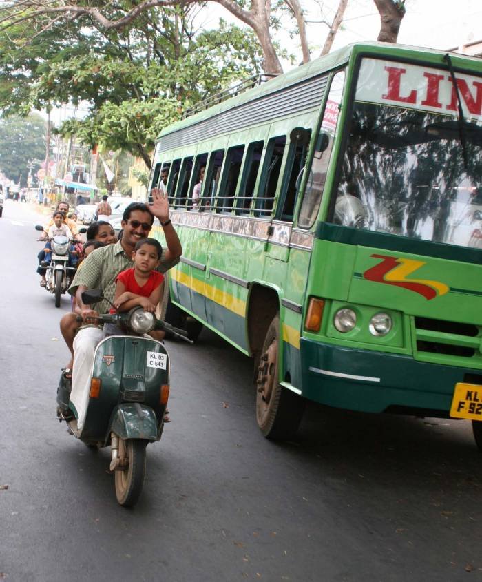 Family Transport Kerala scenes of Kerala Connections Ltd School House Lane - Photo 3 of 14