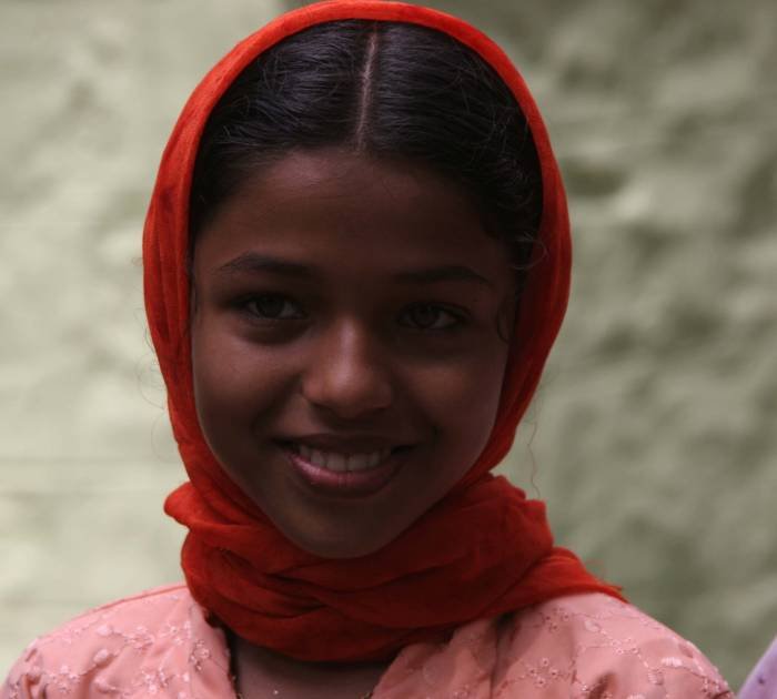 Young Woman Kerala scenes of Kerala Connections Ltd School House Lane - Photo 4 of 14