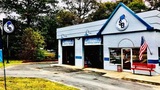 Strickland Brothers 10 Minute Oil Change, Lancaster