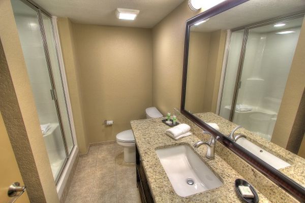  Profile Photos of The Greystone Lodge On The River 559 Parkway - Photo 4 of 4