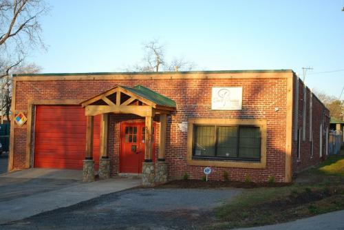  New Album of Sox & Freeman 3615 Phillips St. - Photo 1 of 3