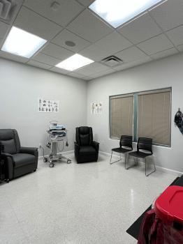  New Album of Genesis Lifestyle Medicine 3037 West Horizon Ridge Parkway, Suite 110 - Photo 3 of 3