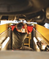  Strickland Brothers 10 Minute Oil Change 2517 N Broadway 