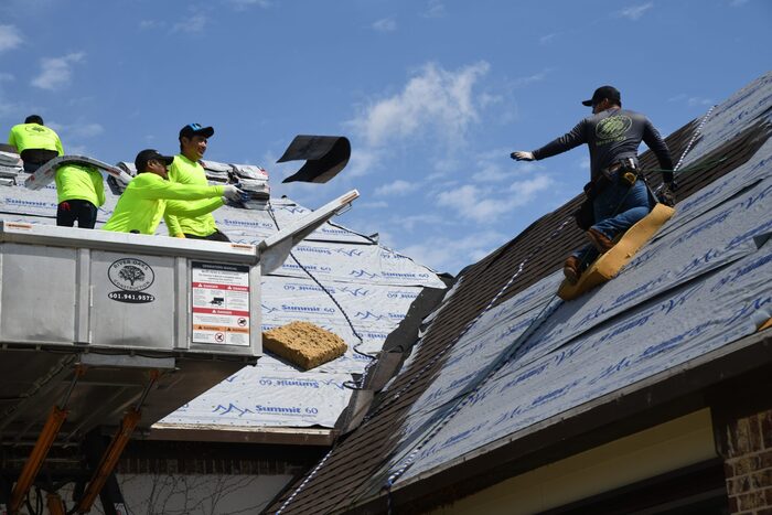  River Oaks Roofing of River Oaks Roofing 555 Tombigbee St, Unit 205 - Photo 5 of 7