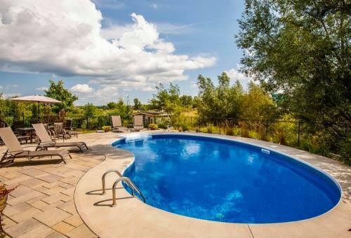  Profile Photos of Jordco Pools 632 Pleasant Park Road - Photo 2 of 3