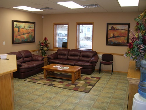  Profile Photos of BrokerLink 4801 49 St - Photo 3 of 11