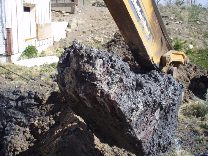  New Album of Oil Tank Services 505 E 1st Ave - Photo 1 of 2