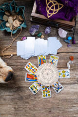 La lectura de Tarot, lejos de ser una adivinanza, se convierte en una oportunidad para revelar aquello que desconocemos de nosotros mismos. , Botanica Maestros Espirituales, Chicago