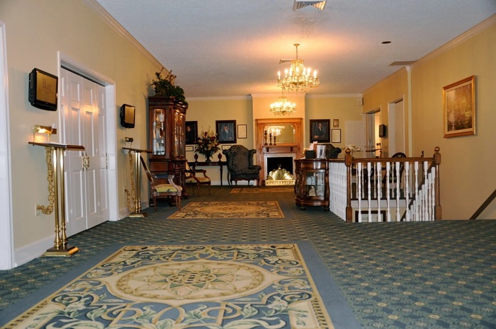  Photos of Baue Funeral Home St. Charles 620 Jefferson St - Photo 8 of 9