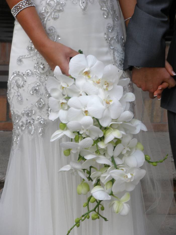  Profile Photos of A White Hot Wedding 3 Buckwell Cottages, Canterbury Road - Photo 2 of 11