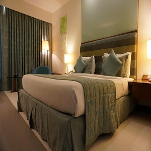  Profile Photos of Westmont Inn 1817 East Memorial Blvd - Photo 3 of 4