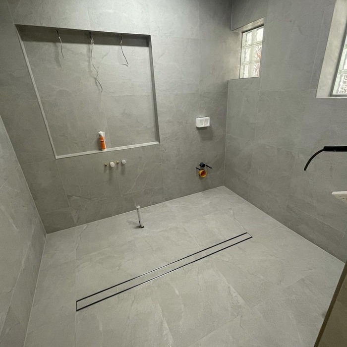  Profile Photos of Wollongong Tiler - - Photo 1 of 1