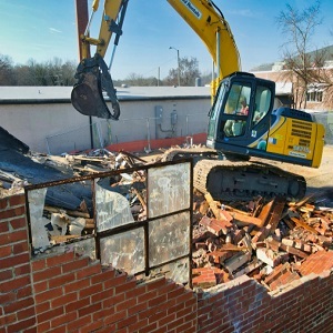 Profile Photos of Junk Pros of SW Missouri 1004 Central St, - Photo 3 of 7