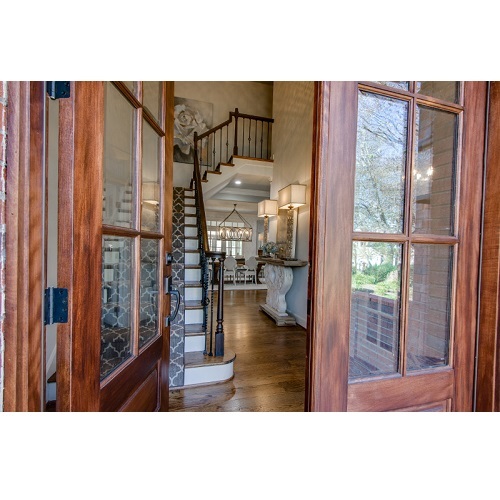  Profile Photos of The Linen Duck 109 E 6th Street - Photo 4 of 5