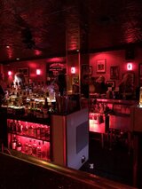  Circle Bar 2926 Main St 
