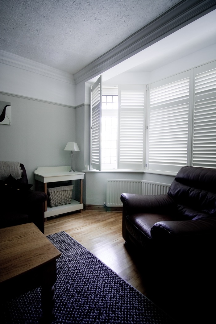  New Album of Lafayette Shutters 27 Oaken Wood Road, Thorpe Hesley - Photo 3 of 21