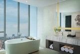  DoubleTree by Hilton Surabaya Tunjungan St No.12 