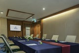  Hilton Clark Sun Valley Resort Jose Abad Santos Ave 