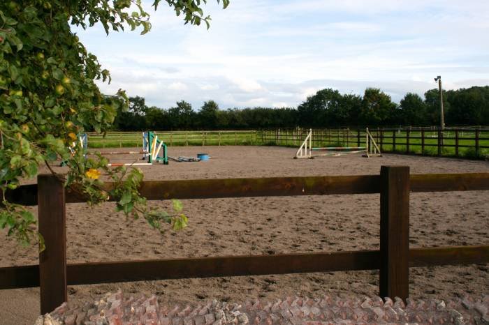 Profile Photos of Ellbridge Livery Yard & Beckers Equestrian Lower South Wraxall - Photo 1 of 2