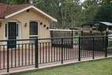 Board My Paws, Bringelly