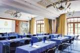 The meeting room Ponent is the biggest room of our hotel with a size of 224m2 and fascinating terrace. The St. Regis Mardavall Mallorca Resort Passeig Calvia s/n 