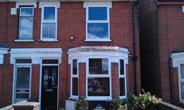  Profile Photos of Crisp Windows 27 Adelaide road - Photo 12 of 22