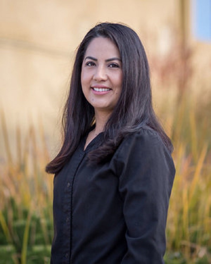 Dental Assistant Elizabeth Avila, RDA Webb Dental Care of Webb Dental Care 703 Valley Mall Pkwy - Photo 22 of 22