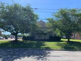 Exterior view from Bre Ave at Vibe Dental of Pulaski Vibe Dental of Pulaski 181 Bre Ave Suite B 