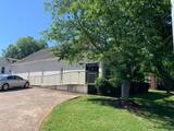 Exterior view of Vibe Dental Group of Pulaski Vibe Dental of Pulaski 181 Bre Ave Suite B 