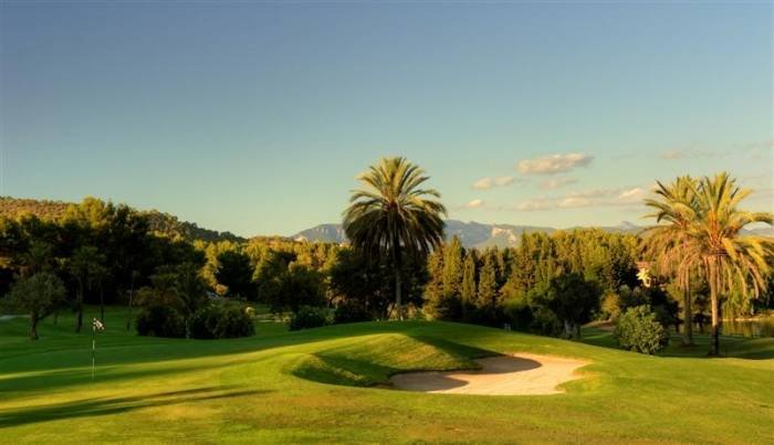 Become part of Son Vida's legendary history as the Balearic Islands' oldest golf course which is well known by professionals and enthusiasts.<br />
<br />
 Profile Photos of Sheraton Mallorca Arabella Golf Hotel Carrer de Vinagrella, Urbanization Son Vida - Photo 22 of 23