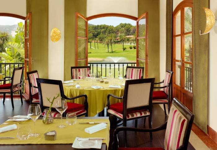 Delight yourself with innovative Mediterranean delicacies from our chef at the restaurant Plat d'Or. Profile Photos of Sheraton Mallorca Arabella Golf Hotel Carrer de Vinagrella, Urbanization Son Vida - Photo 7 of 23 Delight yourself with innovative Mediterranean delicacies from our chef at the restaurant Plat d'Or. Profile Photos of Sheraton Mallorca Arabella Golf Hotel Carrer de Vinagrella, Urbanization Son Vida - Photo 7 of 23