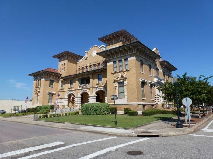  Pensacola Photos of Real Estate Counselors, Inc. 1003 N 12th Ave - Photo 19 of 24