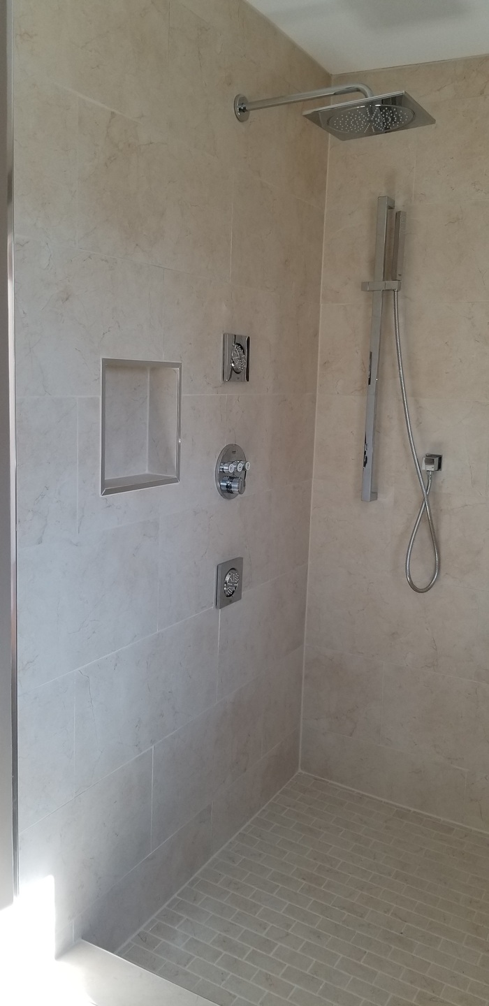  Profile Photos of L R Higgins Inc 2 Lincoln Ave #3 - Photo 2 of 3