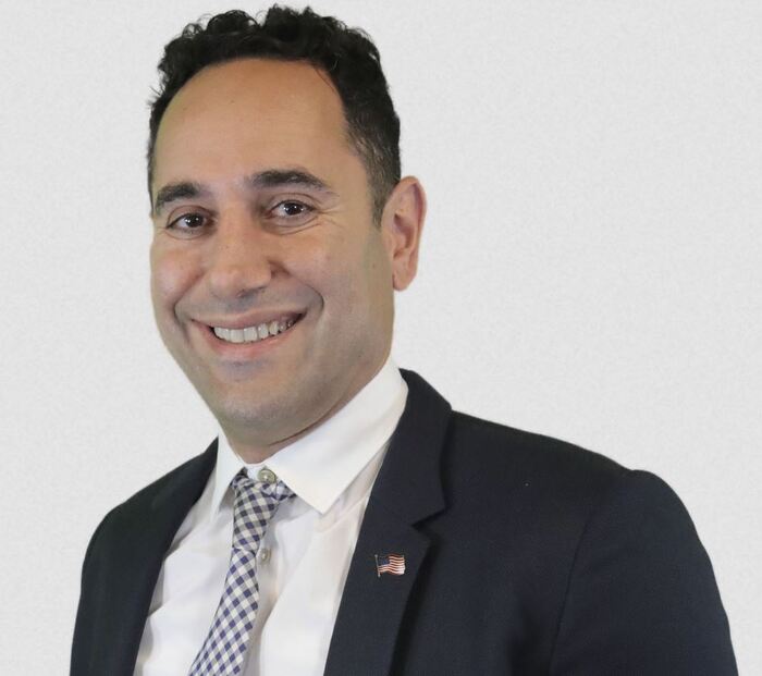  Profile Photos of Abogados de Acero 525 W. Main St, STE 120-1172 - Photo 1 of 2