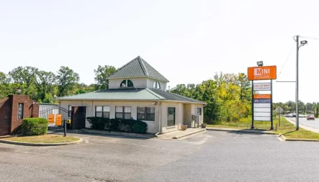  Profile Photos of Mini Mall Storage 1801 Higdon Ferry Road - Photo 2 of 3