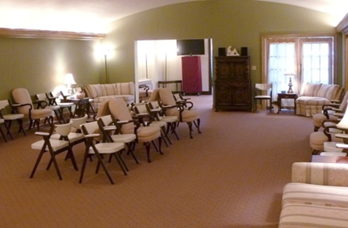  Photos of Gunderson Funeral Home - Lodi 157 S Main St - Photo 2 of 6