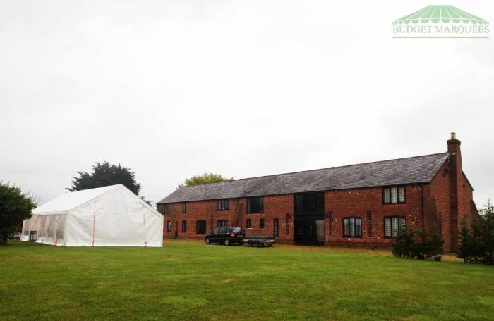 OLYMPUS DIGITAL CAMERA Local Hire service (Party-Tents) of BUDGET MARQUEES 18 Cliff Hill, Gorleston - Photo 18 of 35