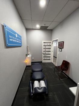  New Album of NuSpine Chiropractic - Moon Valley 743 East Bell Road #5 - Photo 2 of 2