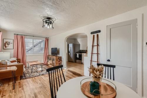  New Album of Lark + Co 2240 Clay St, #100 - Photo 2 of 3