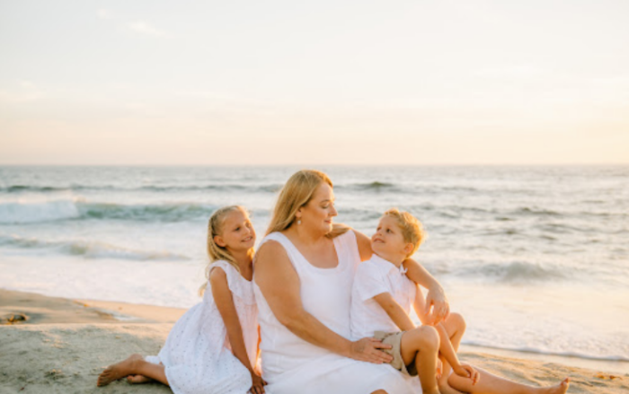  Profile Photos of Mattie Taylor Photography 4064 Huerfano Avenue - Photo 1 of 3