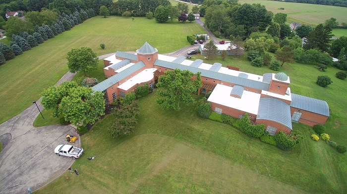  Profile Photos of L&L Roofing Systems 2220 Manor Road - Photo 1 of 3