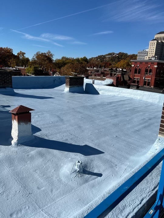  Profile Photos of L&L Roofing Systems 2220 Manor Road - Photo 2 of 3