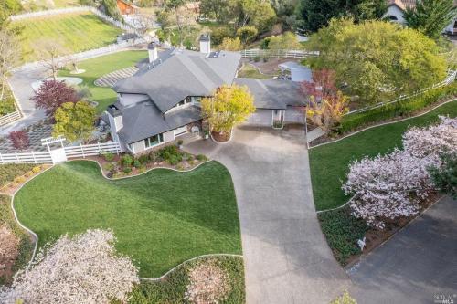  Profile Photos of Wine Country Colbert Group 109 Mill St, - Photo 4 of 4